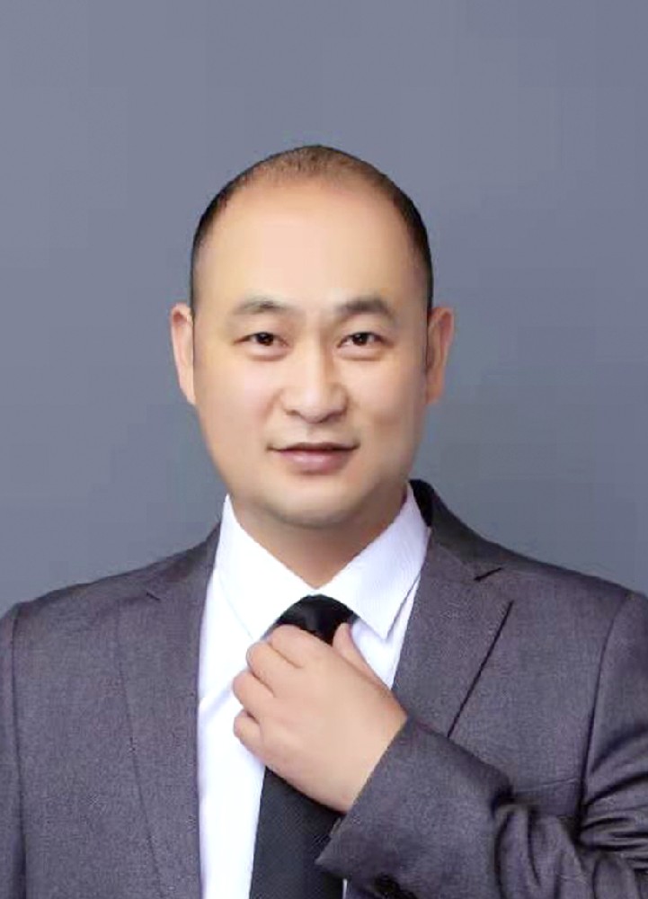 会长-陈磊