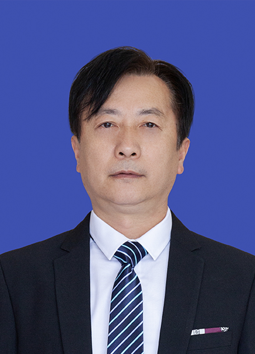 侯建伟.jpg