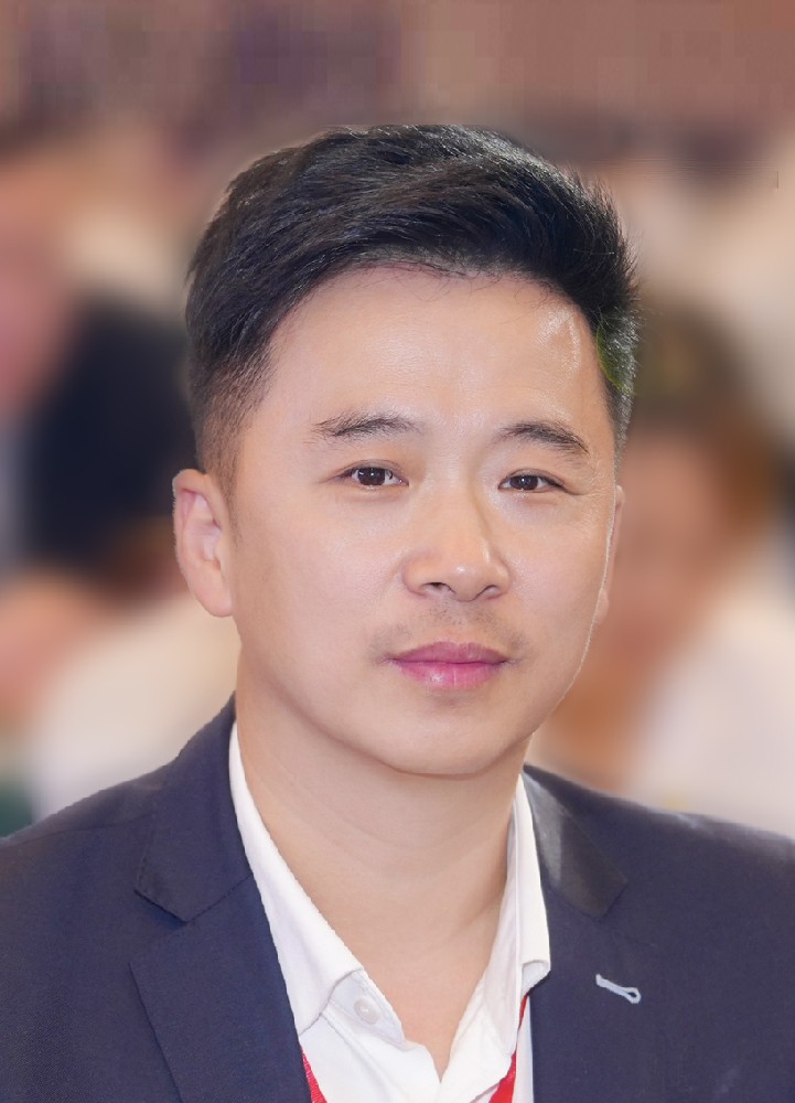 监事-吕小龙