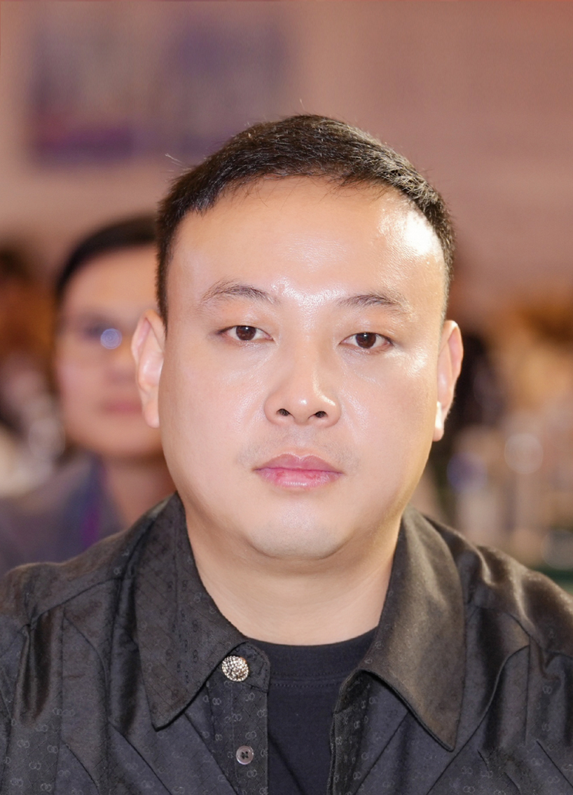 陈兵.jpg